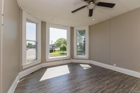 2203 S Elm Street Muncie IN 47302
