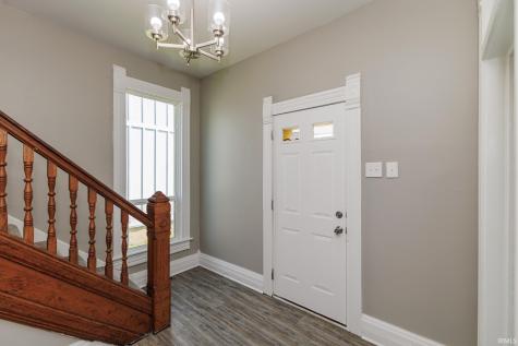 2203 S Elm Street Muncie IN 47302