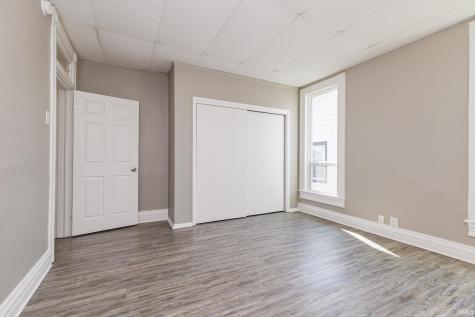 2203 S Elm Street Muncie IN 47302