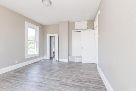 2203 S Elm Street Muncie IN 47302