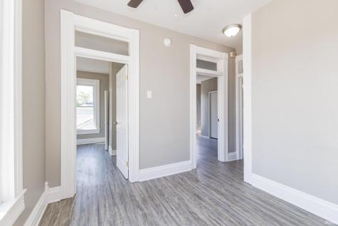 2203 S Elm Street Muncie IN 47302