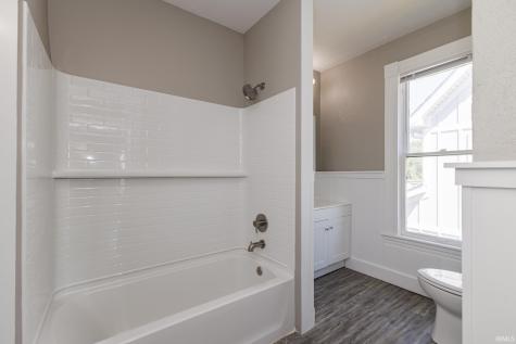 2203 S Elm Street Muncie IN 47302