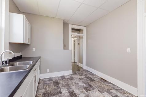 2203 S Elm Street Muncie IN 47302