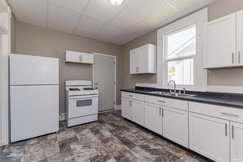 2203 S Elm Street Muncie IN 47302