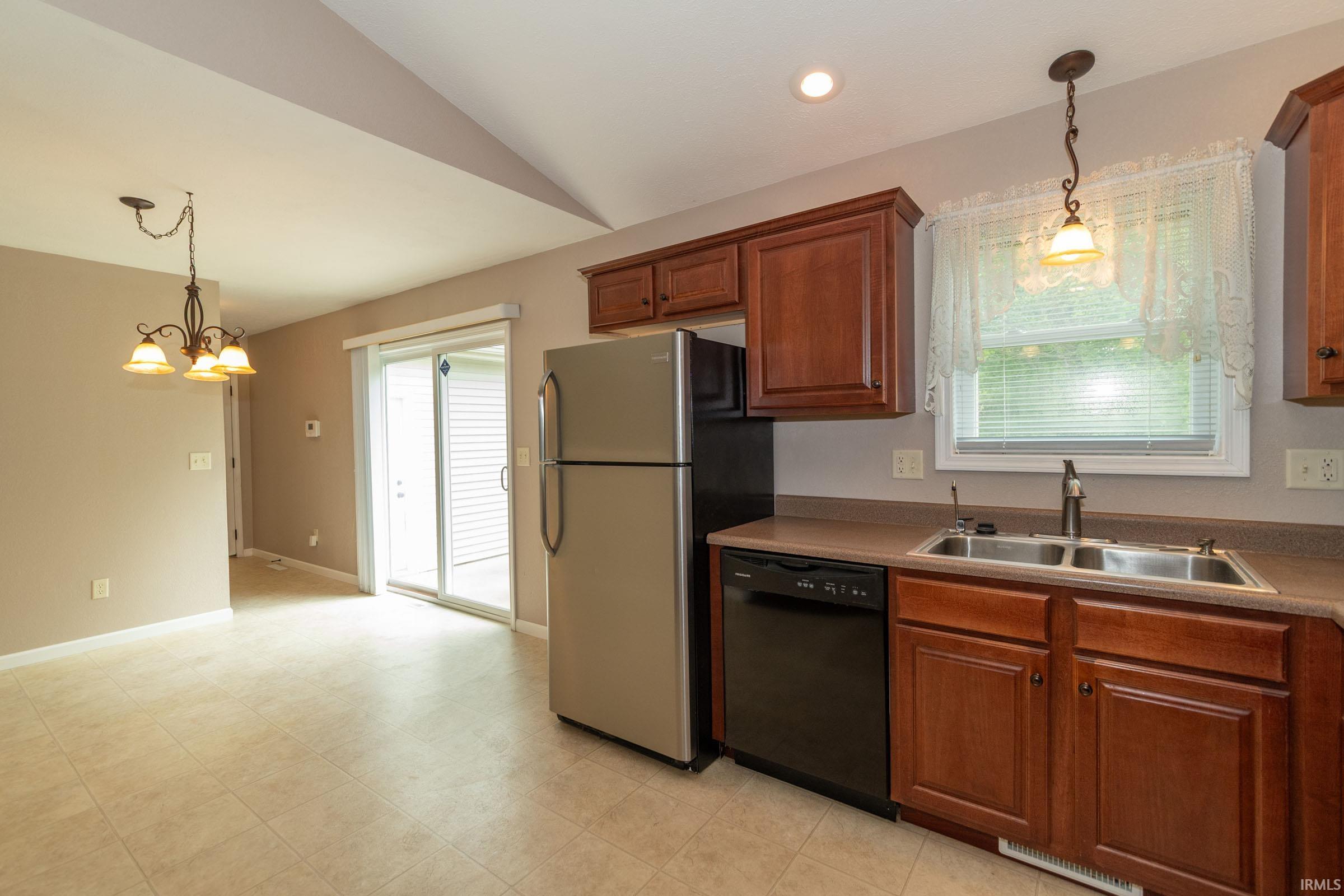 56862 Moyer Lane Elkhart IN 46516