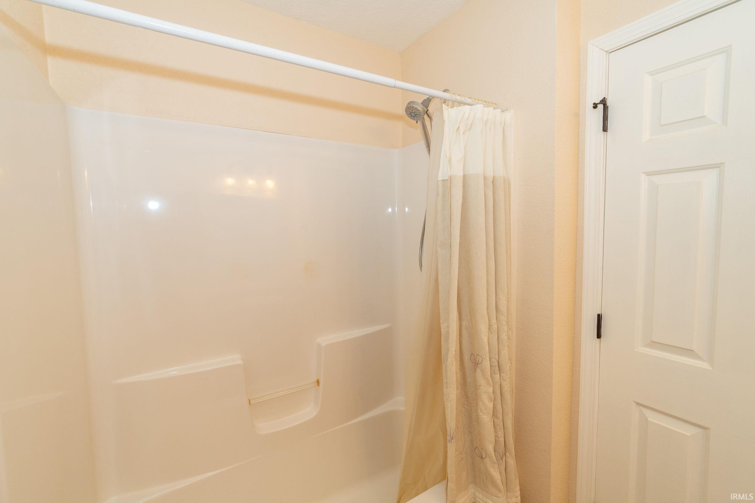 56862 Moyer Lane Elkhart IN 46516
