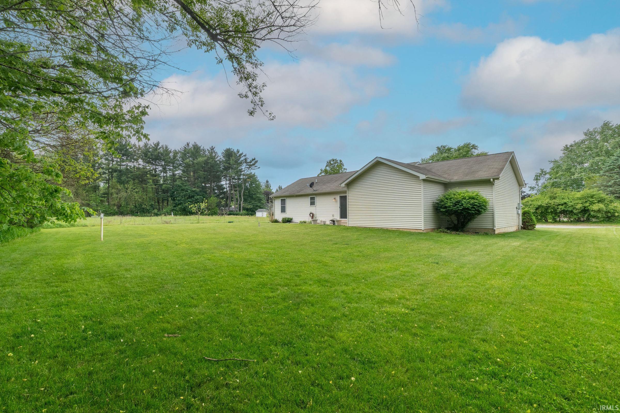 56862 Moyer Lane Elkhart IN 46516