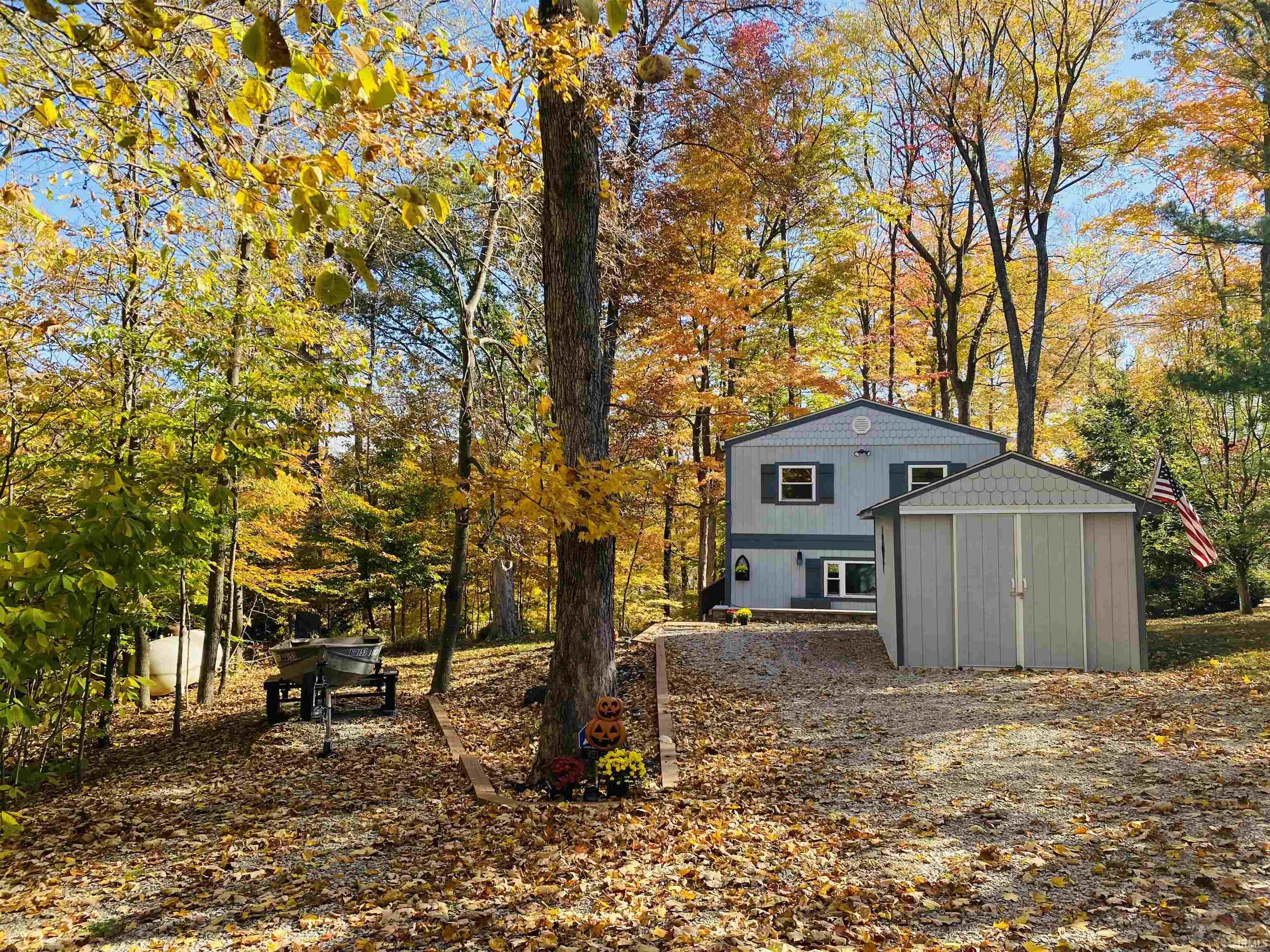 8031 Center Lake Road Nineveh IN 46164