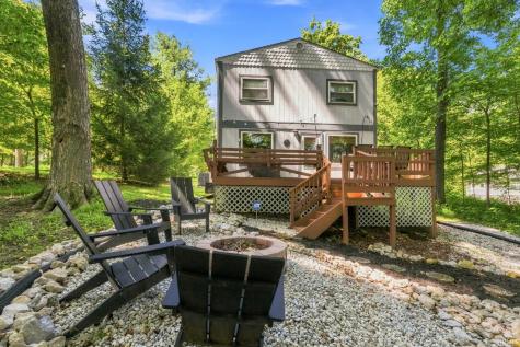 8031 Center Lake Road Nineveh IN 46164