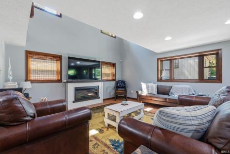 8031 Center Lake Road Nineveh IN 46164