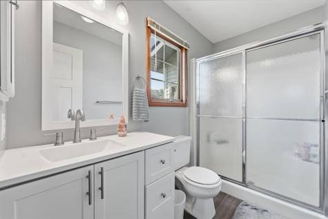 2122 Sally Street Warsaw IN 46580