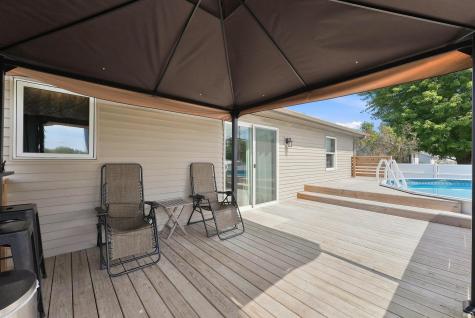 2122 Sally Street Warsaw IN 46580