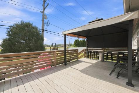 2122 Sally Street Warsaw IN 46580
