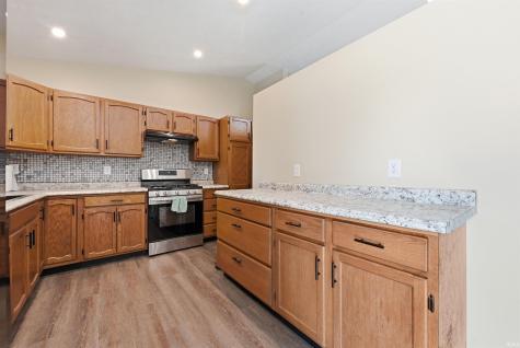 2122 Sally Street Warsaw IN 46580