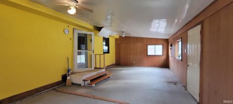 15850 Witt Road Shoals IN 47581