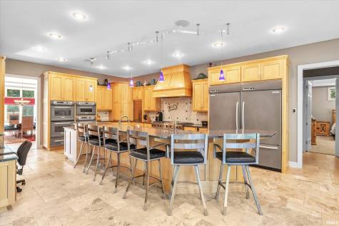 21533 Golden Maple Court South Bend IN 46628