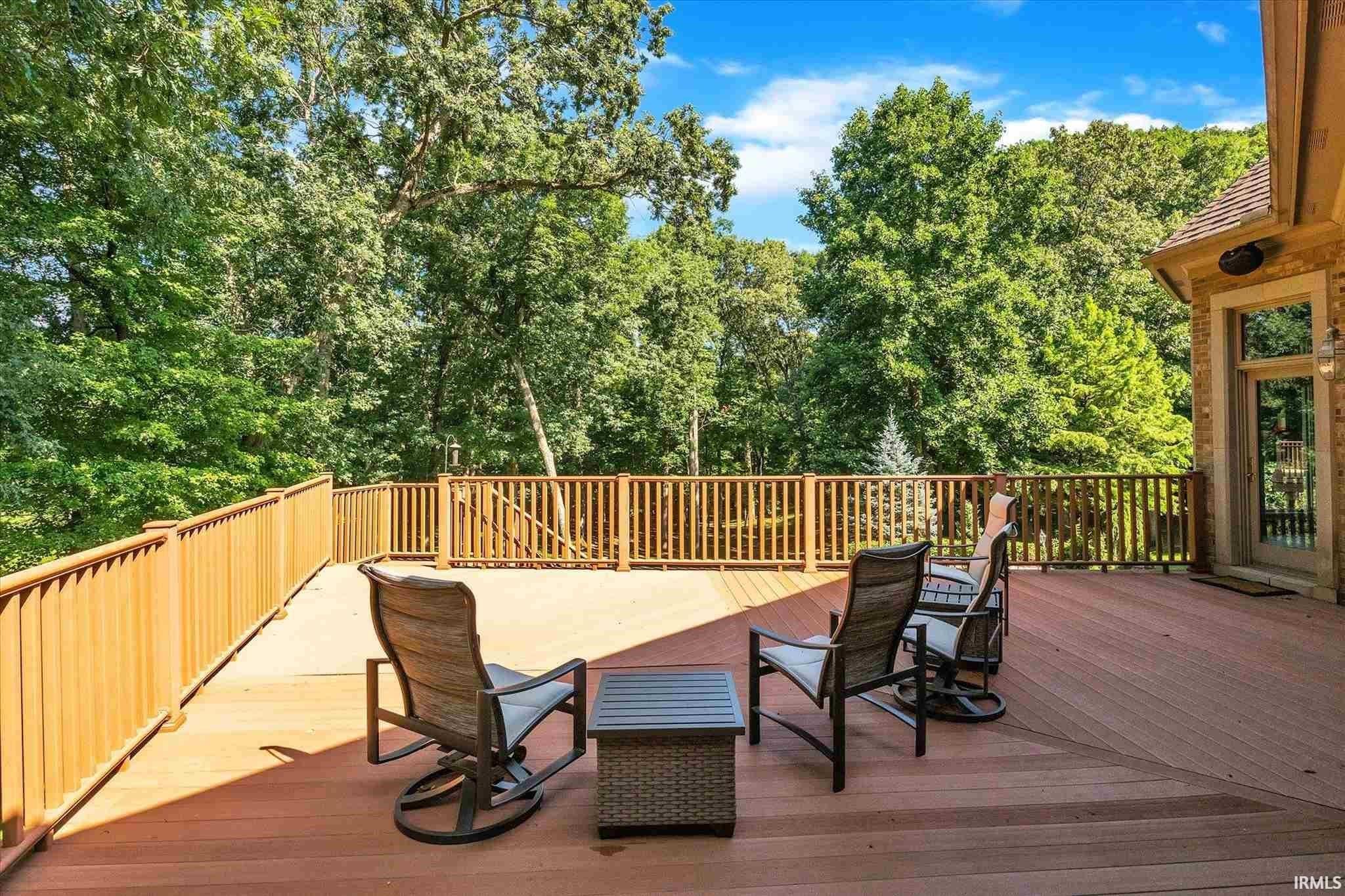 21533 Golden Maple Court South Bend IN 46628