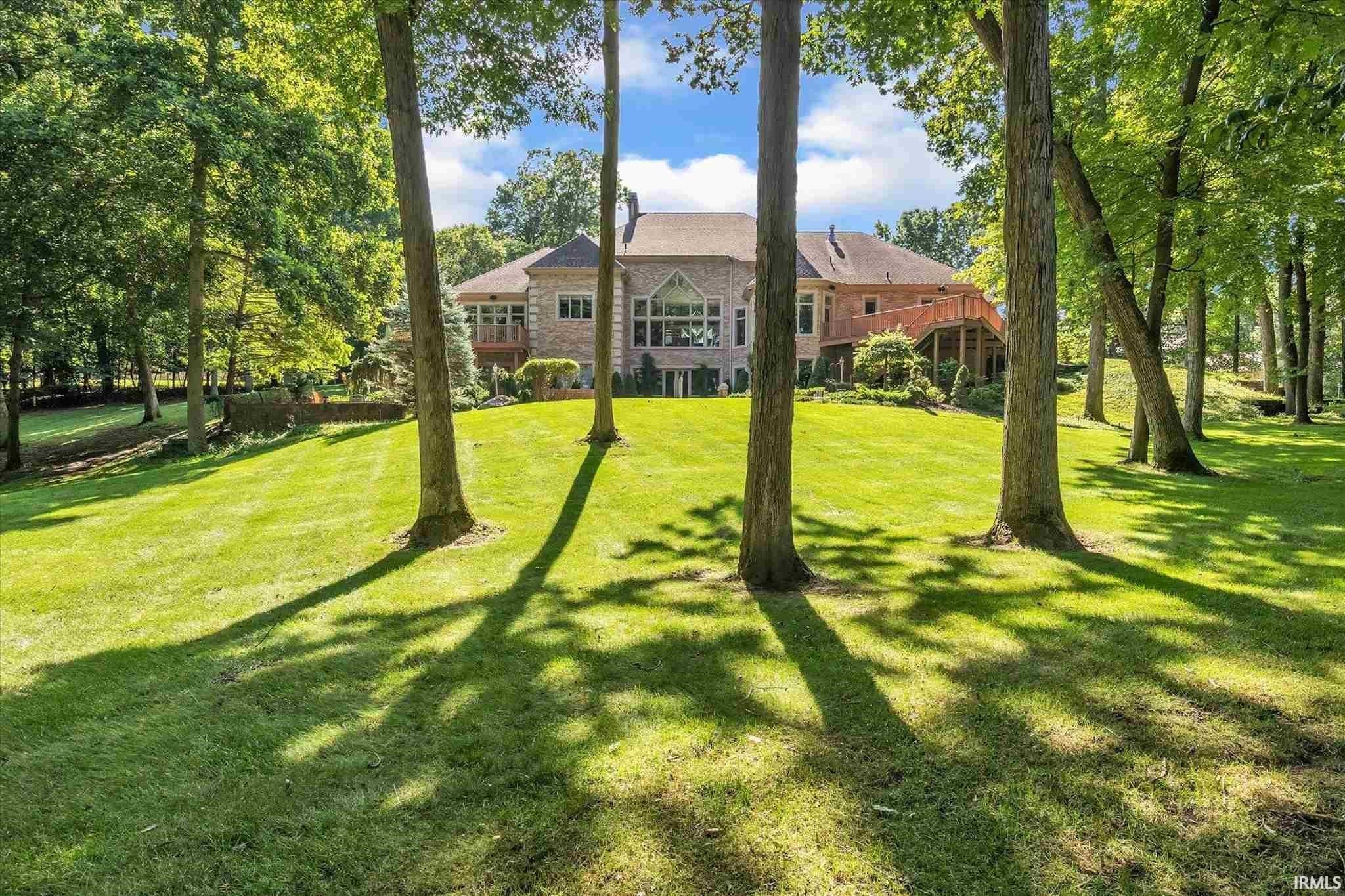 21533 Golden Maple Court South Bend IN 46628