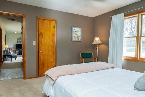 4517 E Deckard Drive Bloomington IN 47408