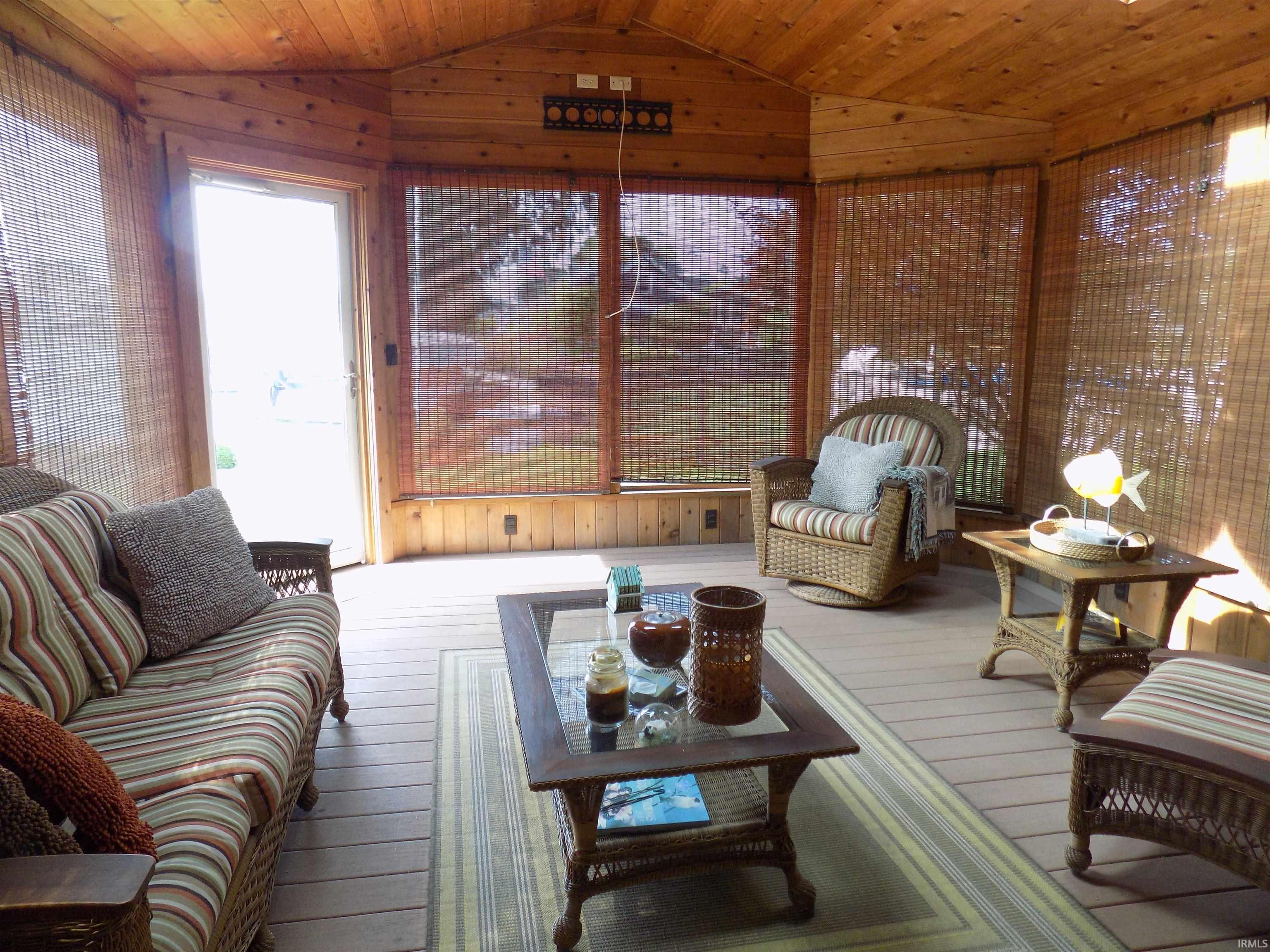25189 Aqua Drive Elkhart IN 46514