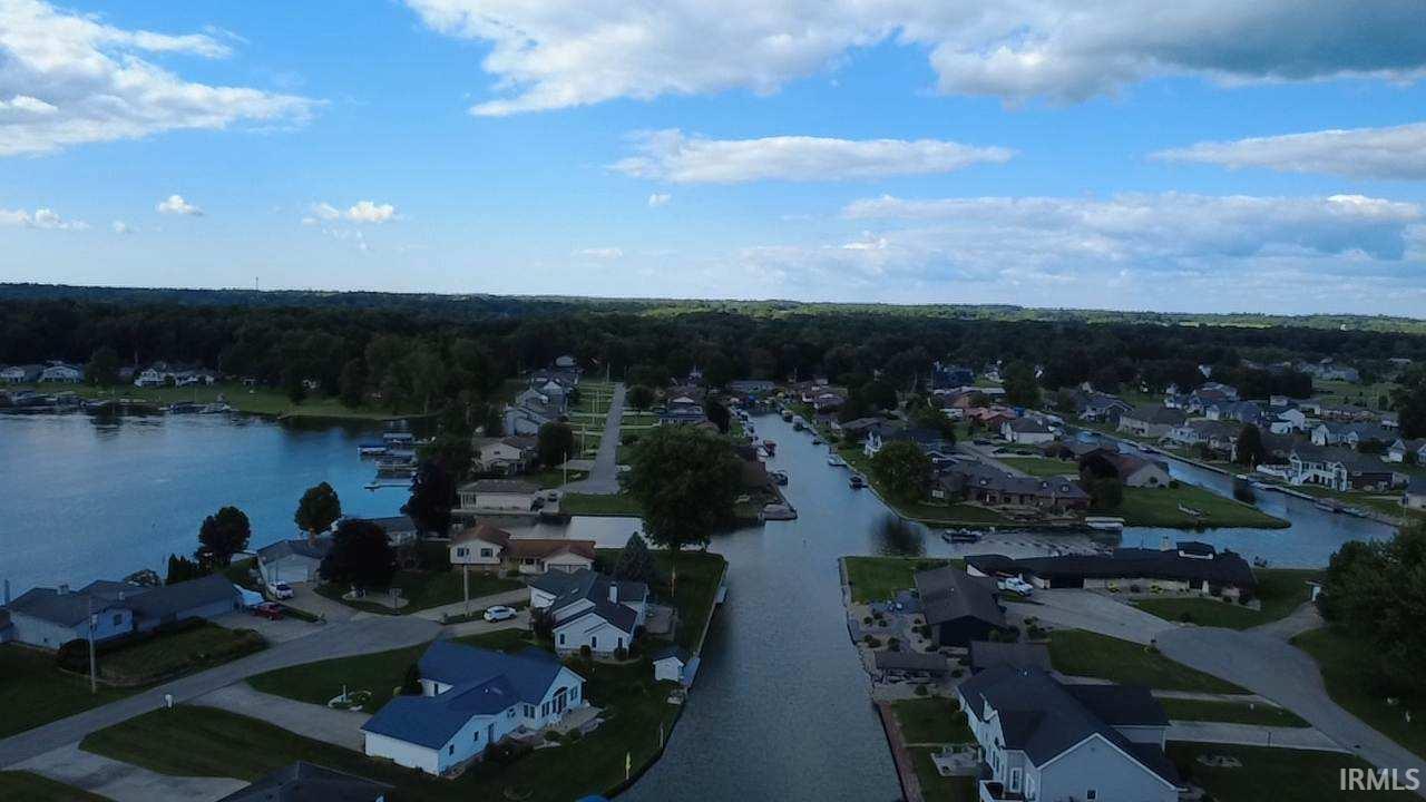 25189 Aqua Drive Elkhart IN 46514