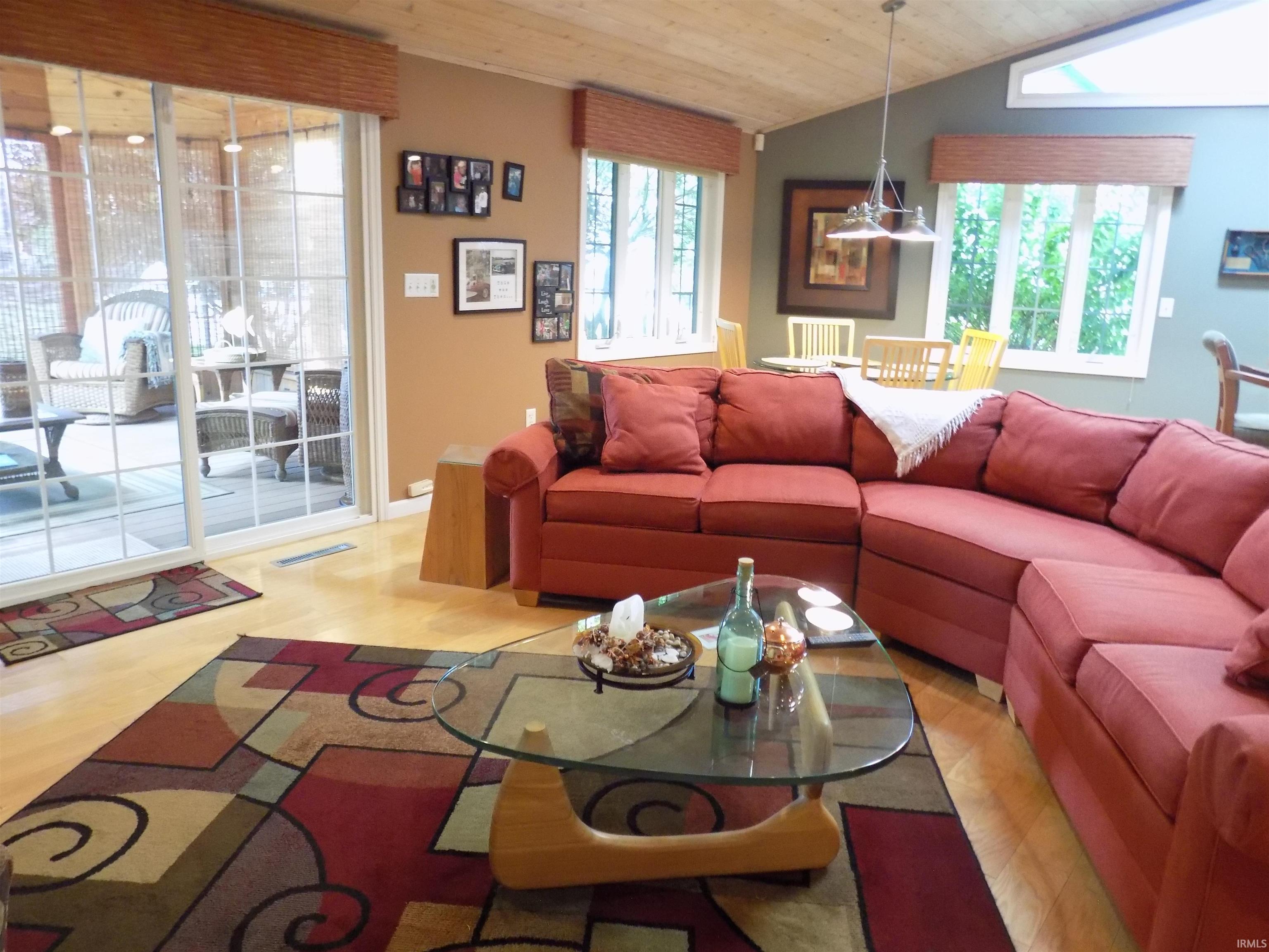 25189 Aqua Drive Elkhart IN 46514