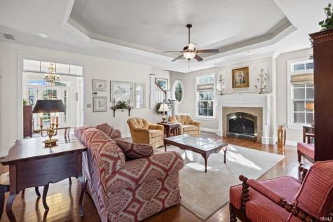 864 Commodores Circle Lafayette IN 47909