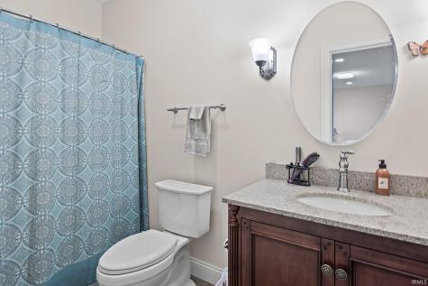 864 Commodores Circle Lafayette IN 47909