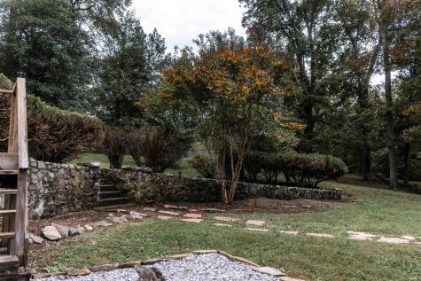 945 Pine Gate Road Evansville IN 47725