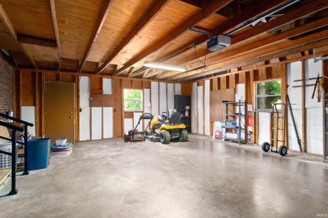 10910 Saint Wendel Road Evansville IN 47720