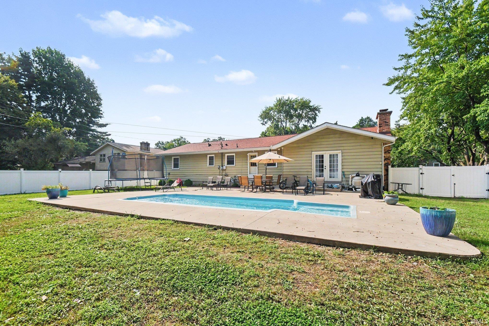 3609 Cortland Drive Elkhart IN 46514