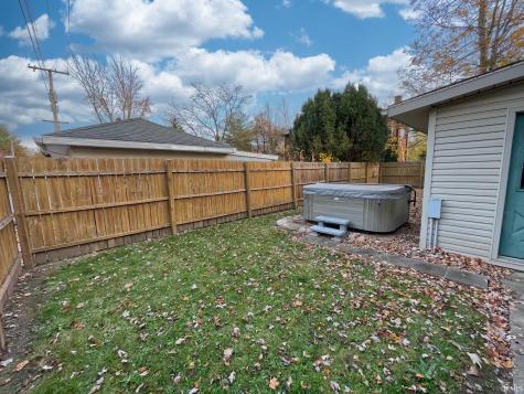112 N Sherman Street Warsaw IN 46580