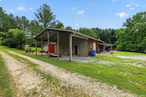 2450 Rabbitsville Road Mitchell IN 47446