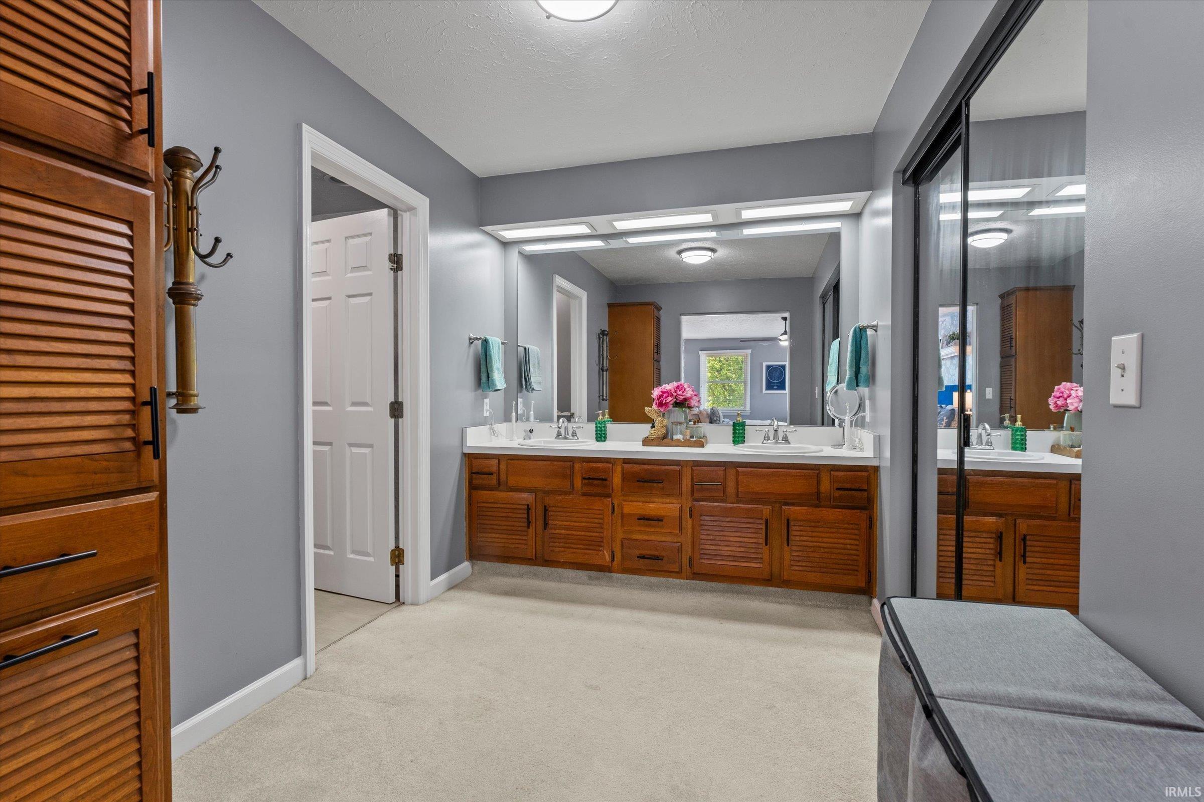 1743 Crabtree Lane Elkhart IN 46514