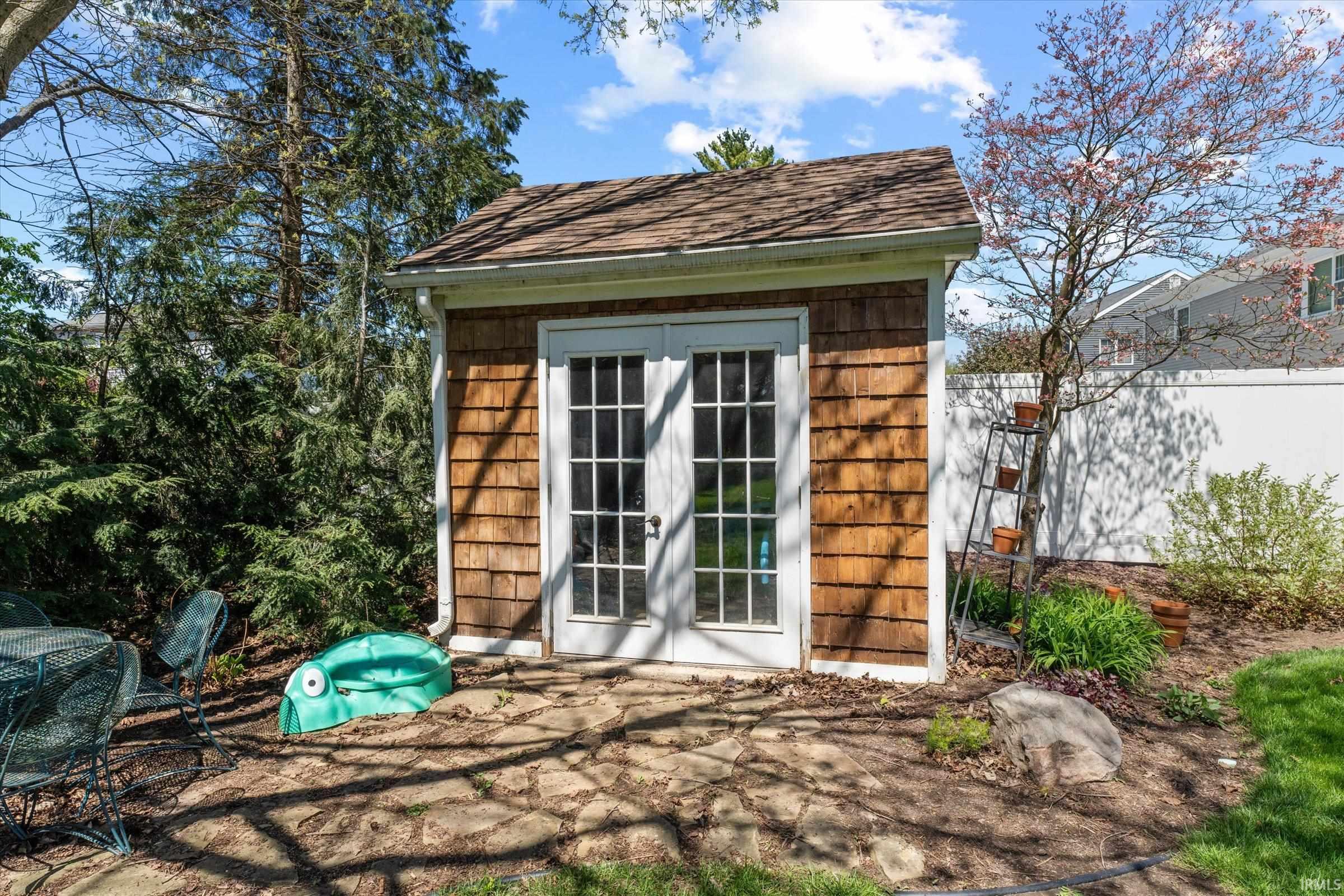 1743 Crabtree Lane Elkhart IN 46514