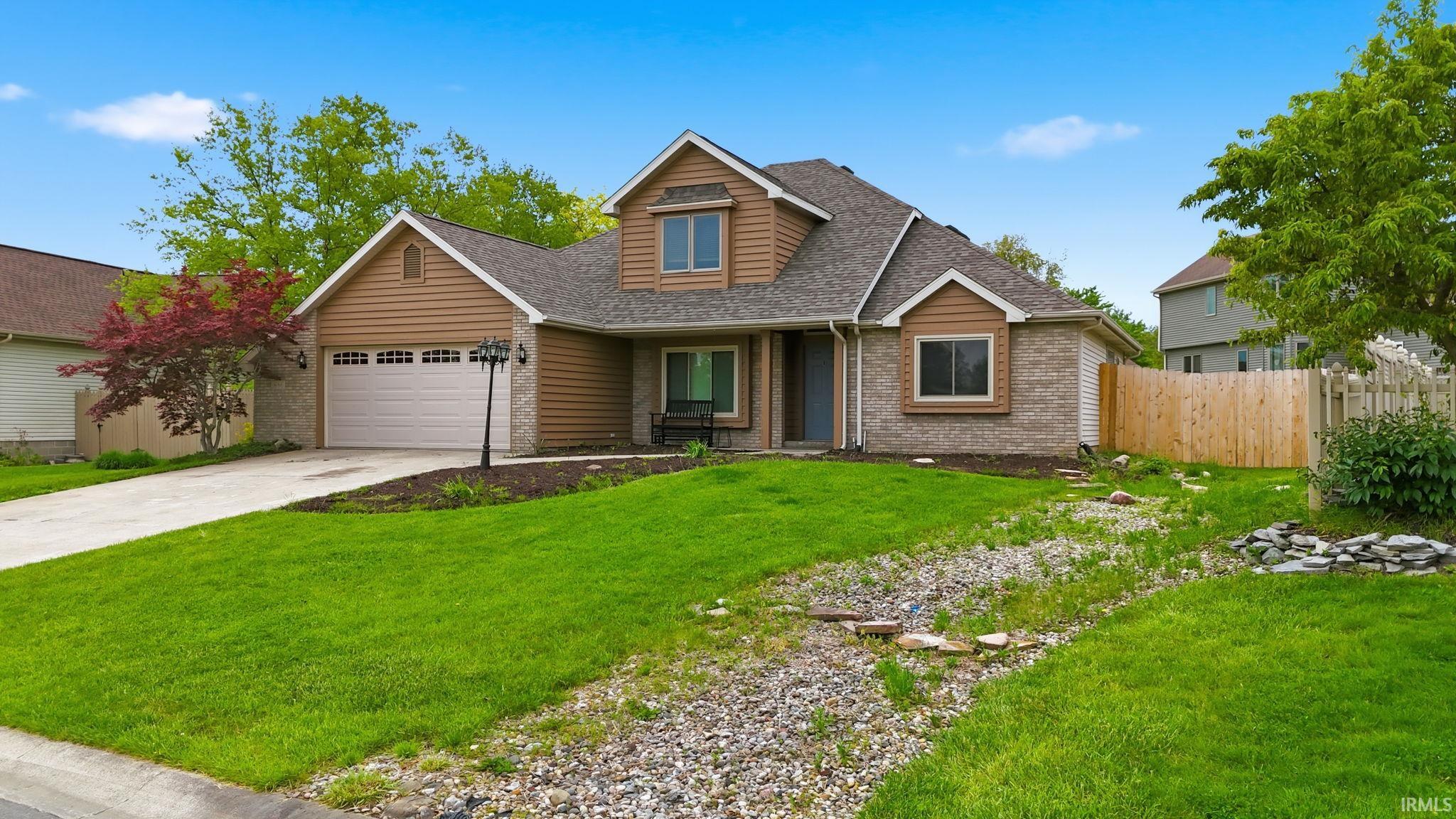 1686 E Brookside Trail Columbia City IN 46725