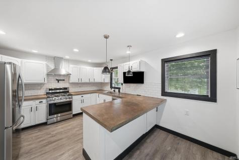 1229 3rd Street Fort Wayne IN 46808