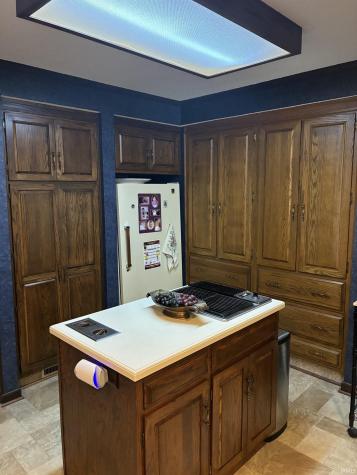 106 W 4th Street Bicknell IN 47512