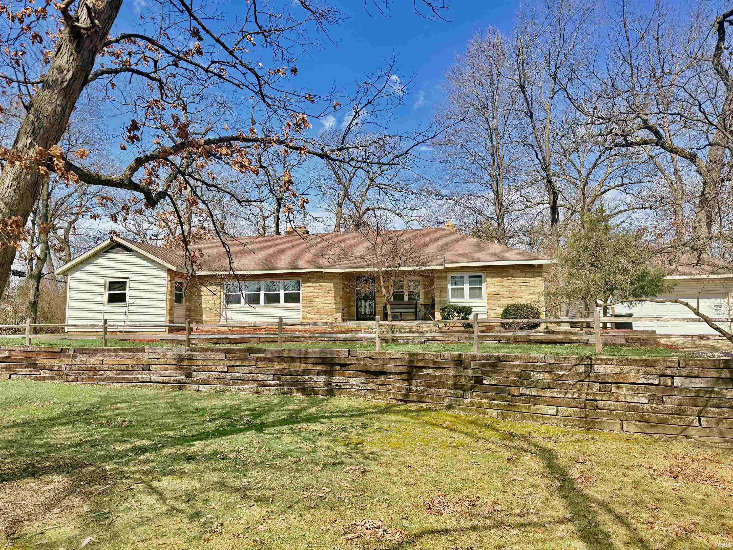 905 White Oak Drive South Bend IN 46617