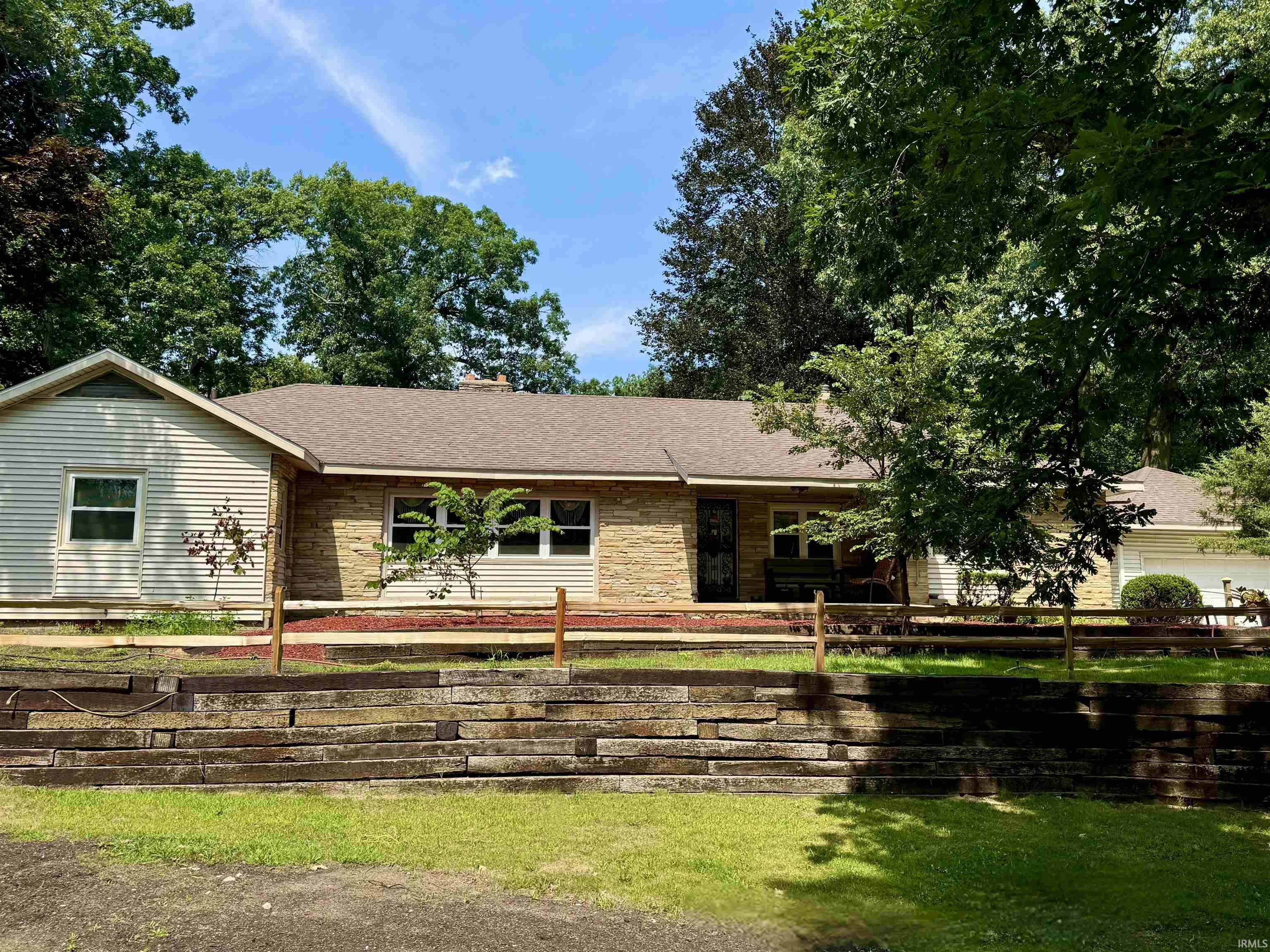 905 White Oak Drive South Bend IN 46617