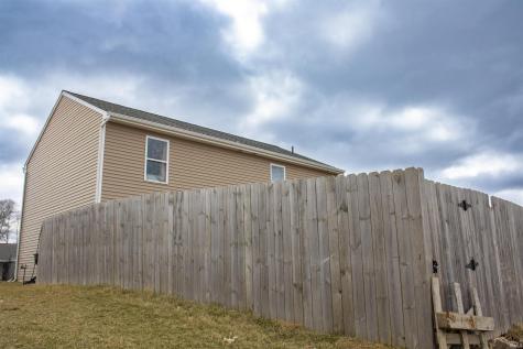 1904 Waynedale Drive Garrett IN 46738