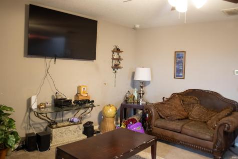 1904 Waynedale Drive Garrett IN 46738
