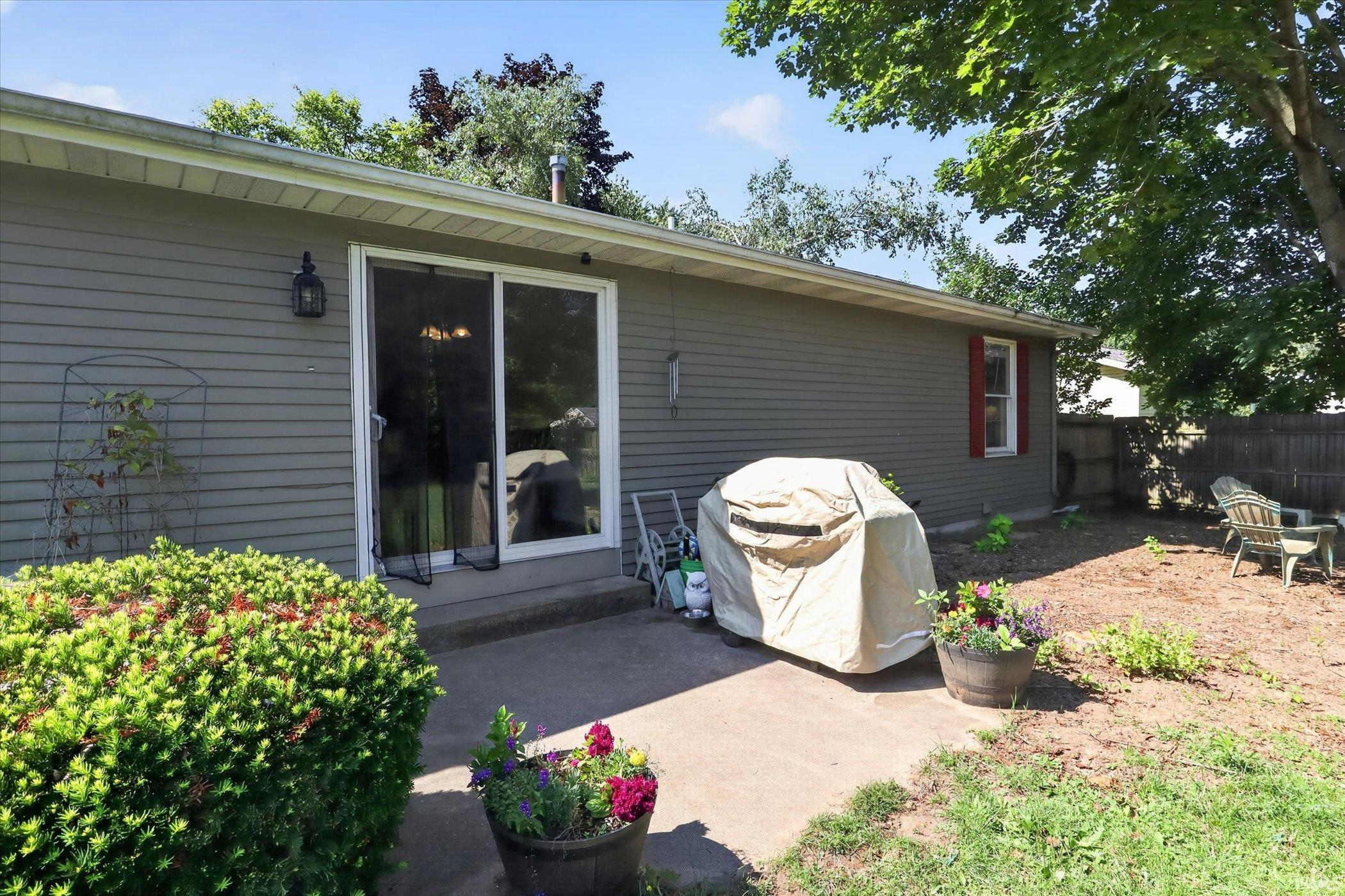 22125 Hanover Drive Bristol IN 46507