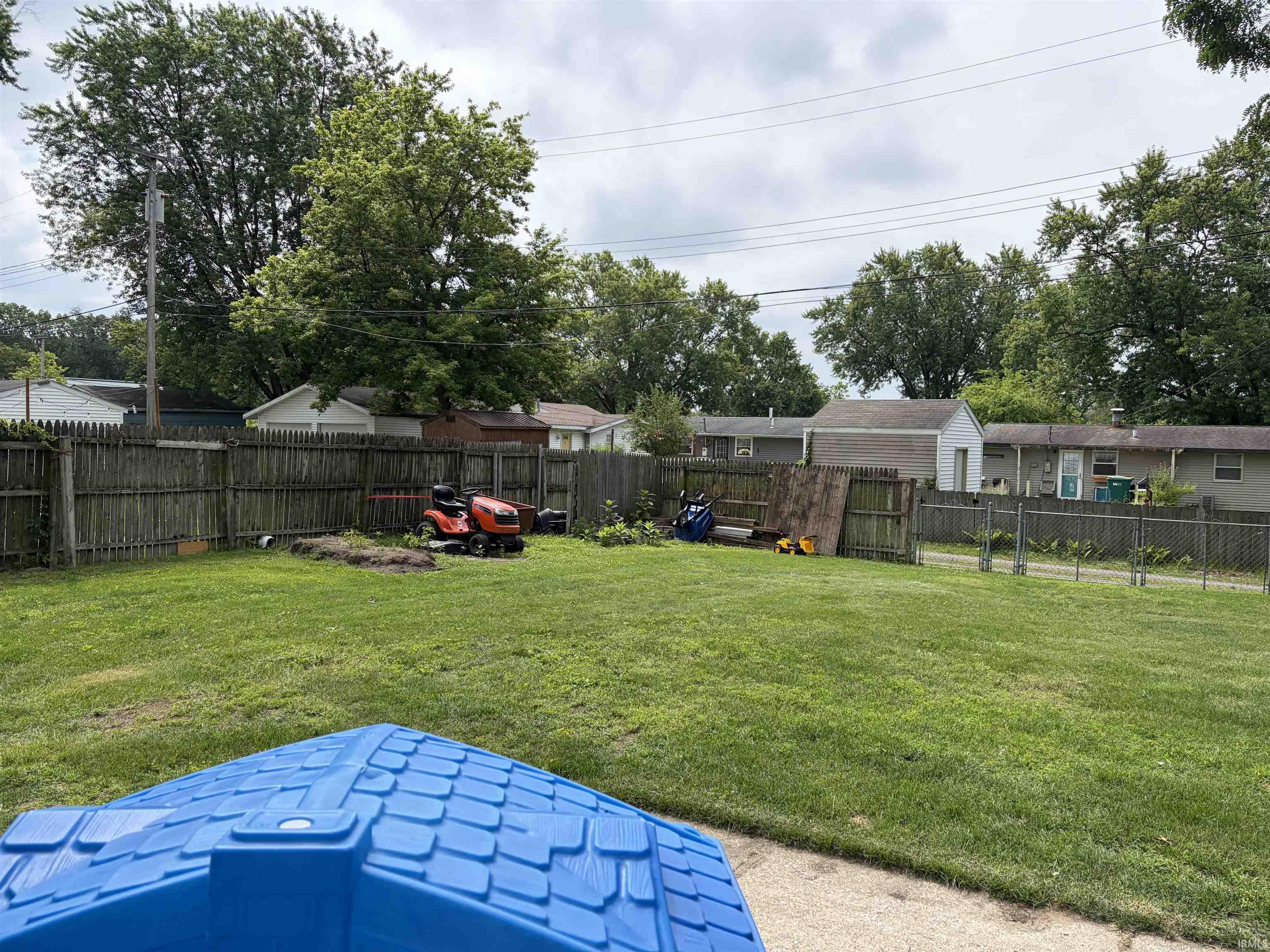 825 W Lowell Avenue Mishawaka IN 46545