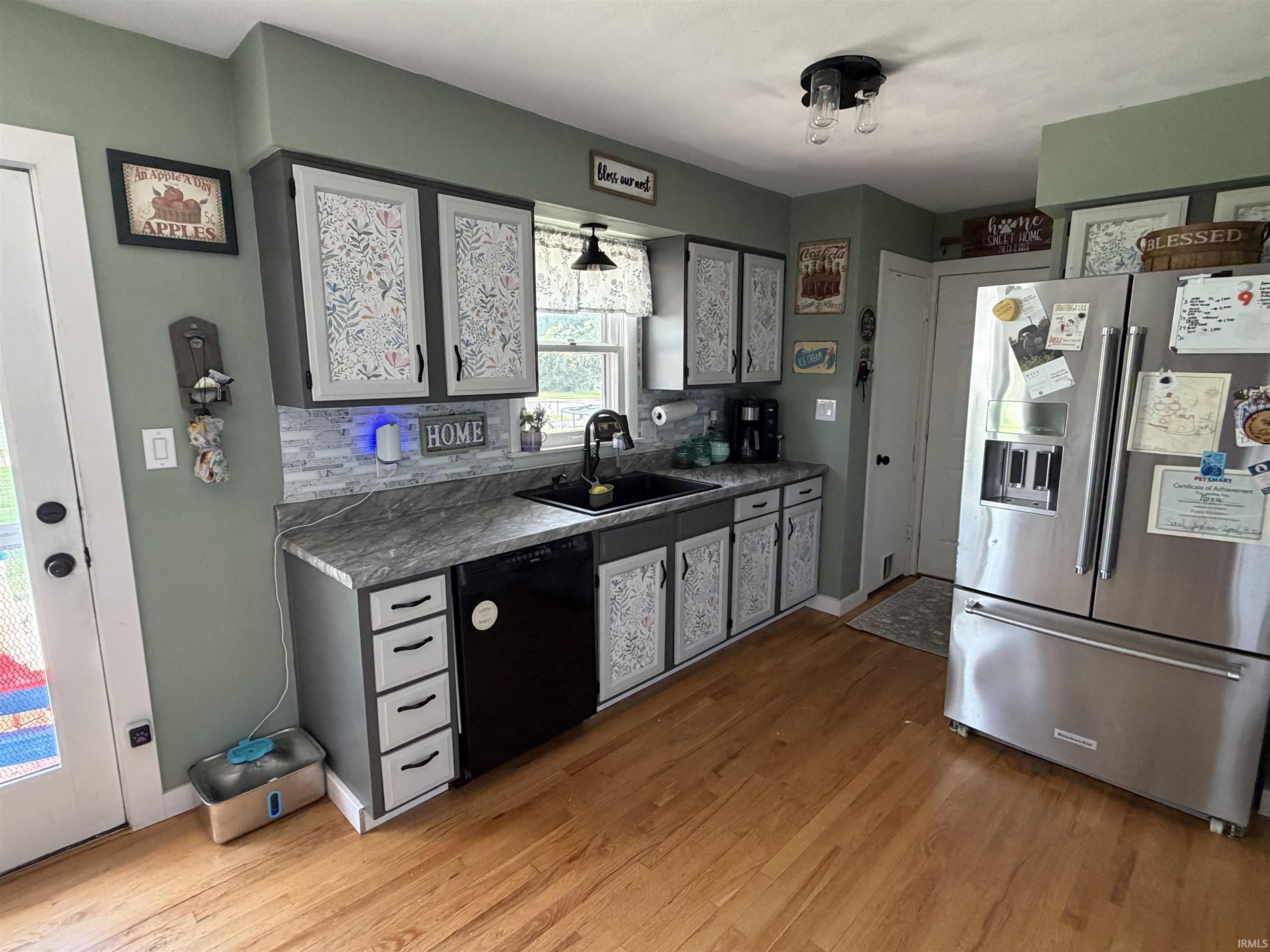 825 W Lowell Avenue Mishawaka IN 46545
