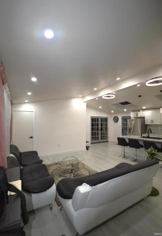 1900 Hillcrest Avenue Plymouth IN 46563