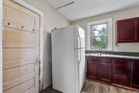705 Greenlawn Avenue Fort Wayne IN 46808