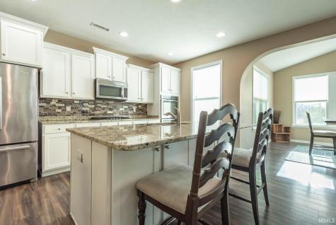 625 S Bobcat Bend Bloomington IN 47403