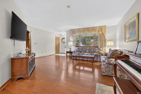 1205 Holman Drive Marion IN 46952