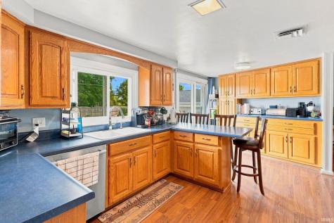 4124 Cadena Lane Fort Wayne IN 46815